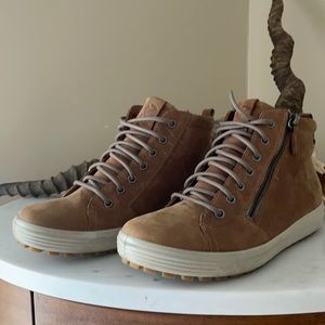 Ecco Soft Tred Boots Size 6 EU 37